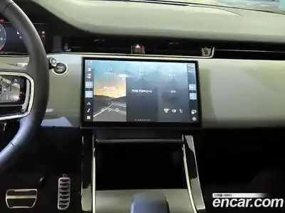 Land Rover Range-Rover Evoque 2025 2.0 гидро в Москве № 297903, миниатюра 11