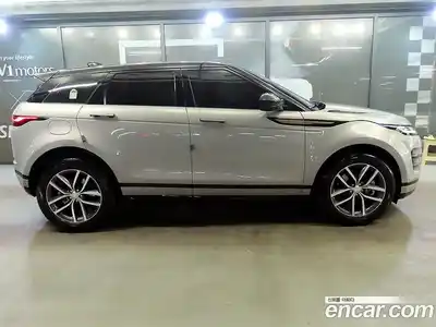 Land Rover Range-Rover Evoque 2025 2.0 гидро в Москве № 297903, миниатюра 3