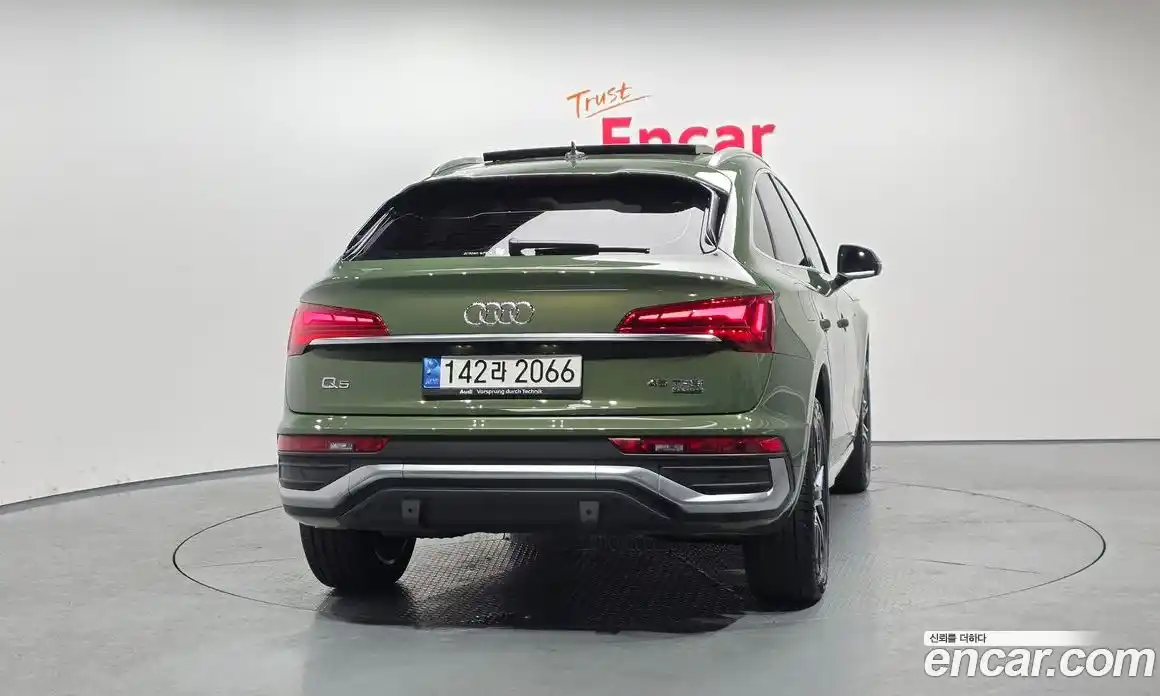 Audi Q5 2022 2.0 гидро в Москве № 311806, фото 4