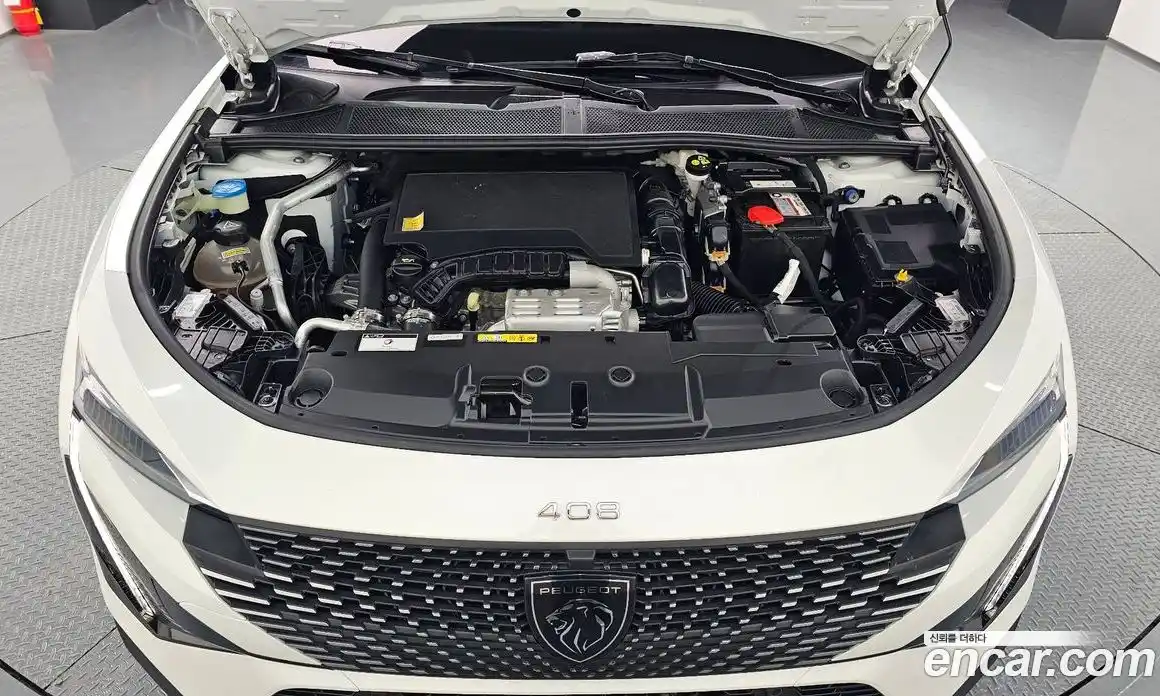 Peugeot 408 2023 1.2 гидро в Москве № 320534, фото 6