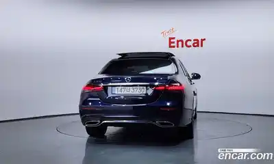 Mercedes-Benz E-Class 2021 2.0 гидро в Москве № 325013, миниатюра 4