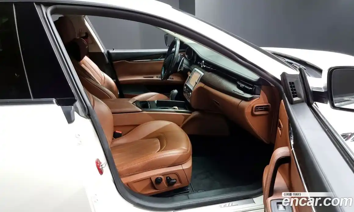 Maserati Quattroporte 2016 3.0 гидро в Москве № 331104, фото 11