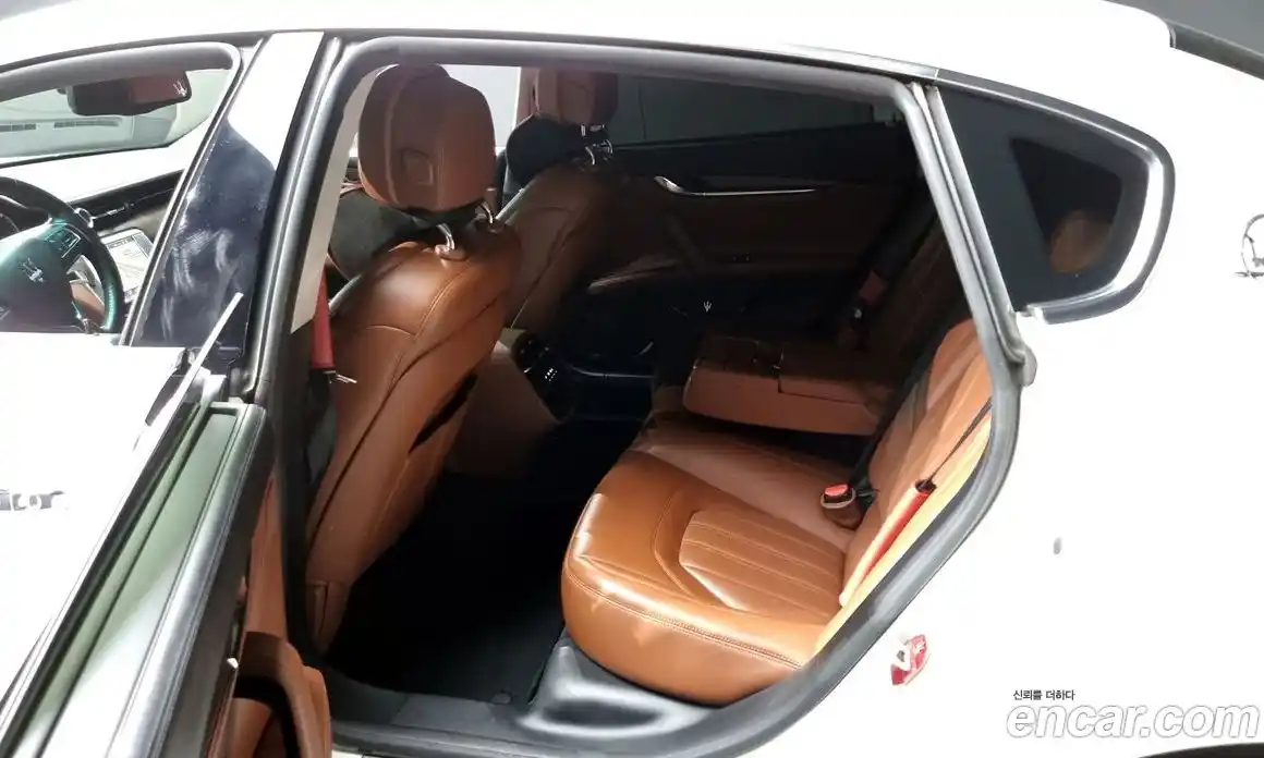 Maserati Quattroporte 2016 3.0 гидро в Москве № 331104, фото 12