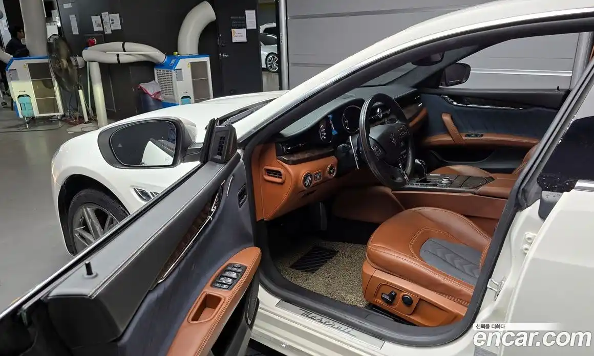 Maserati Quattroporte 2018 3.0 гидро в Москве № 331114, фото 11