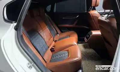 Maserati Quattroporte 2018 3.0 гидро в Москве № 331114, миниатюра 12