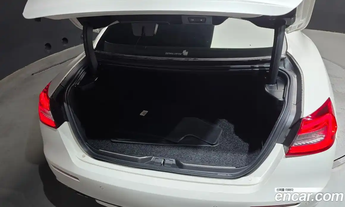 Maserati Quattroporte 2018 3.0 гидро в Москве № 331114, фото 20