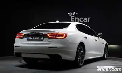 Maserati Quattroporte 2018 3.0 гидро в Москве № 331114, миниатюра 2