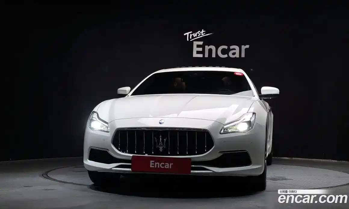 Maserati Quattroporte 2018 3.0 гидро в Москве № 331114, фото 3