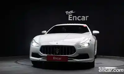 Maserati Quattroporte 2018 3.0 гидро в Москве № 331114, миниатюра 3