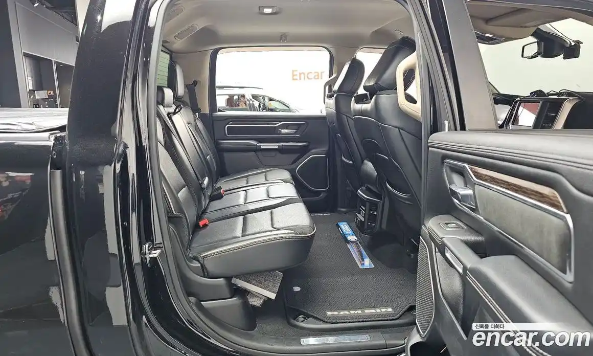 Dodge Ram Pick Up 2019 5.7 гидро в Москве № 353804, фото 12