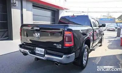 Dodge Ram Pick Up 2019 5.7 гидро в Москве № 353804, миниатюра 2