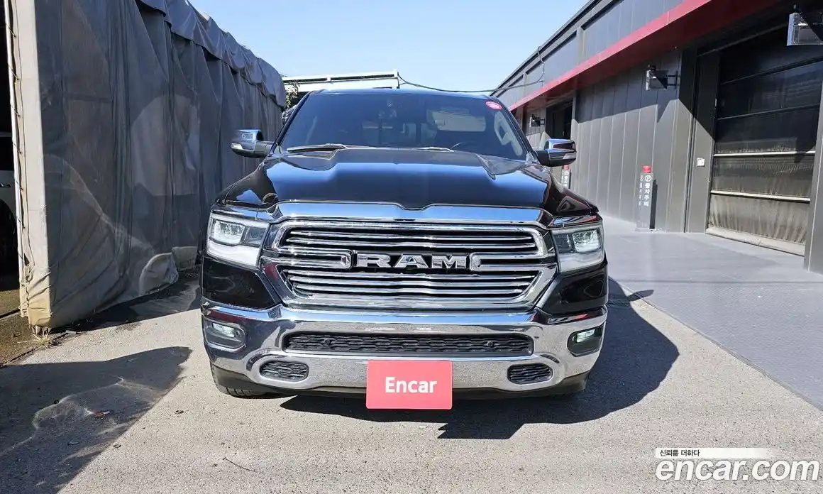 Dodge Ram Pick Up 2019 5.7 гидро в Москве № 353804, фото 3