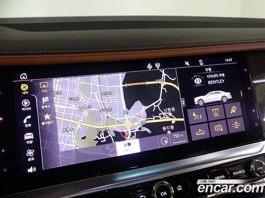 Bentley Flying Spur 2023 4.0 гидро в Москве № 366313, фото 15