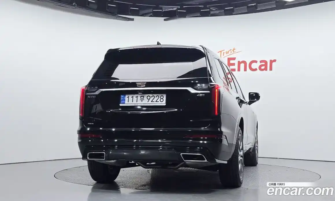 Cadillac XT6 2024 3.6 гидро в Москве № 386993, фото 4