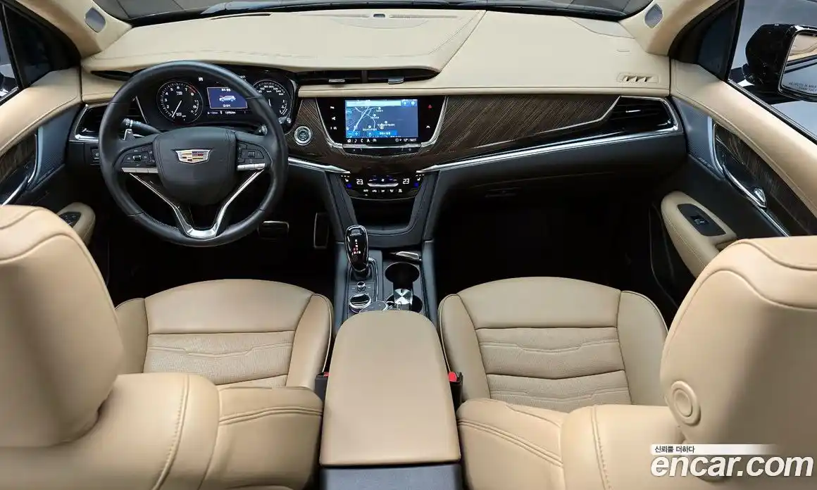 Cadillac XT6 2024 3.6 гидро в Москве № 386993, фото 7