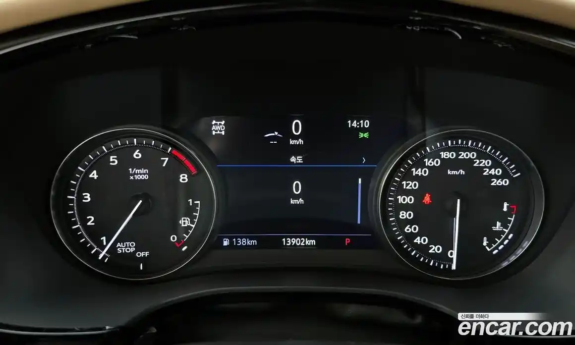 Cadillac XT6 2024 3.6 гидро в Москве № 386993, фото 8