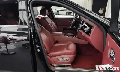 Rolls-Royce Ghost 2018 6.6 гидро в Москве № 407239, миниатюра 11