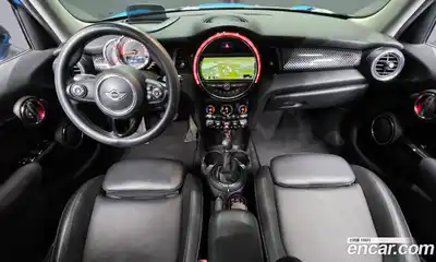 Mini Cooper 2015 2.0 гидро в Москве № 431978, миниатюра 6