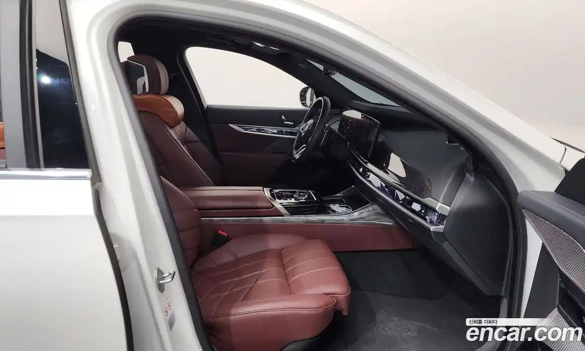 BMW 7-Series 2024 3.0 гидро в Москве № 464316, фото 11