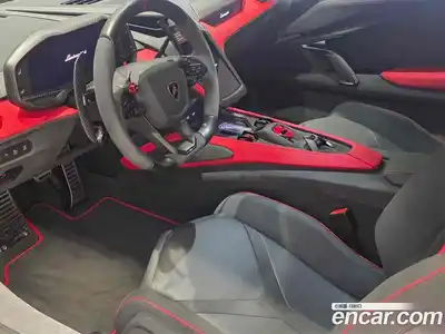 Lamborghini Revuelto 2025 6.5 гидро в Москве № 474551, миниатюра 9