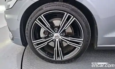 Volvo S60 2020 2.0 гидро в Москве № 497547, миниатюра 5
