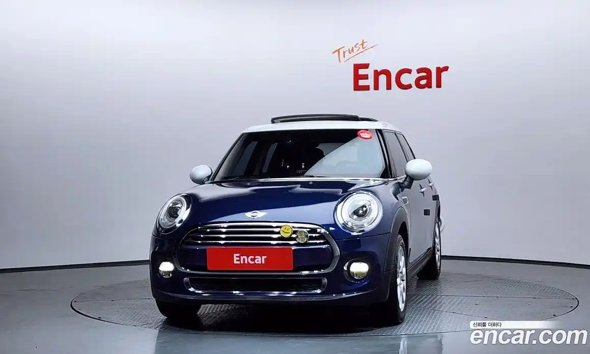 Mini Cooper 2016 1.5 гидро в Москве № 499209, фото 3