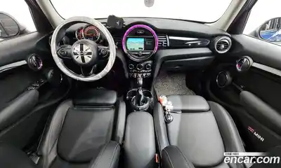 Mini Cooper 2016 1.5 гидро в Москве № 499209, миниатюра 7