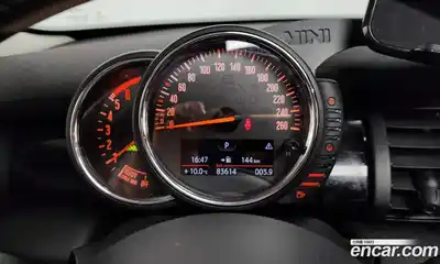 Mini Cooper 2016 1.5 гидро в Москве № 499209, миниатюра 8