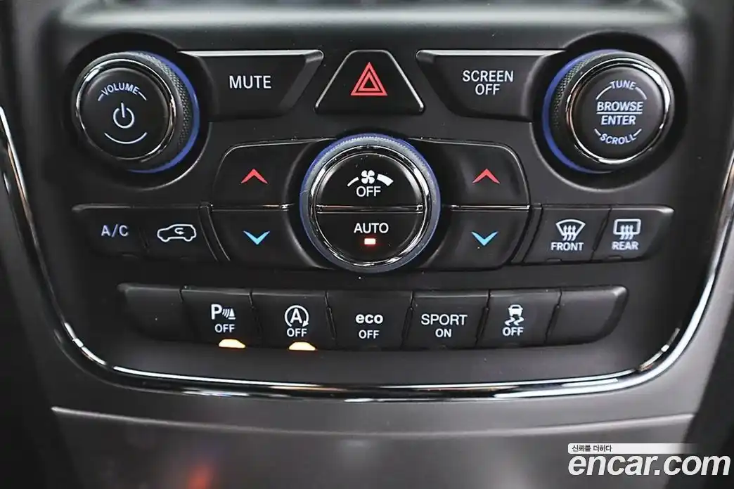 Jeep Cherokee 2018 3.6 гидро в Москве № 584499, фото 12