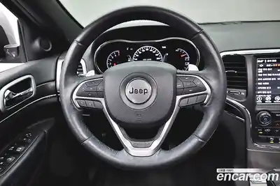 Jeep Cherokee 2018 3.6 гидро в Москве № 584499, миниатюра 10