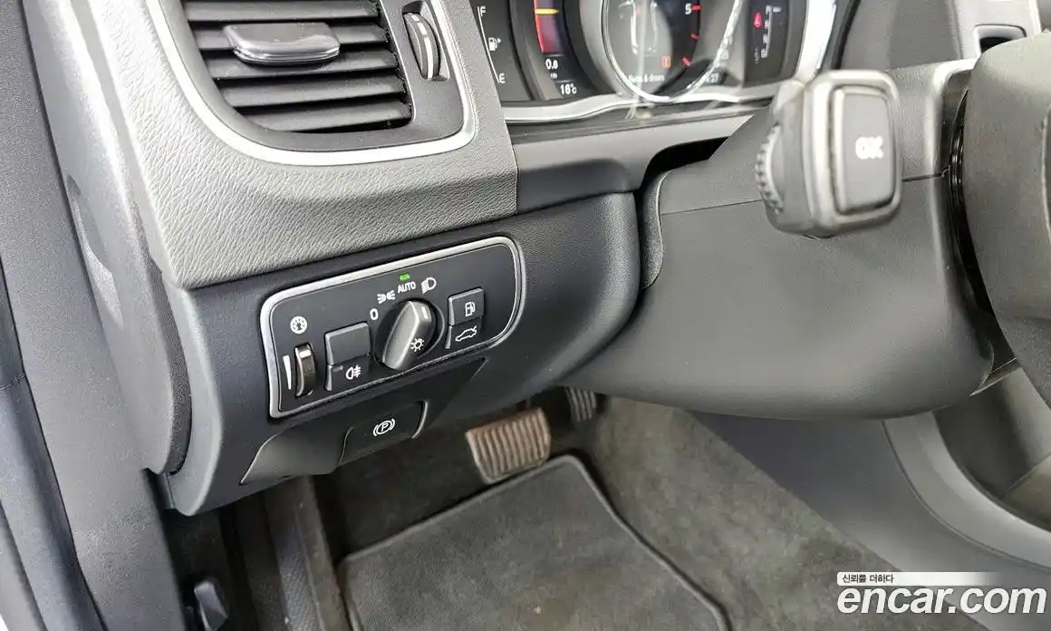 Volvo S60 2018 2.0 гидро в Москве № 593764, фото 19