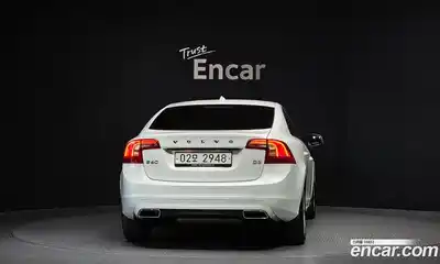 Volvo S60 2018 2.0 гидро в Москве № 593764, миниатюра 4
