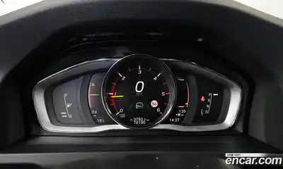 Volvo S60 2018 2.0 гидро в Москве № 593764, миниатюра 8
