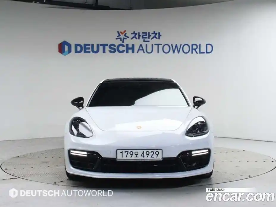 Porsche Panamera 2020 4.0 гидро в Москве № 594572, фото 3