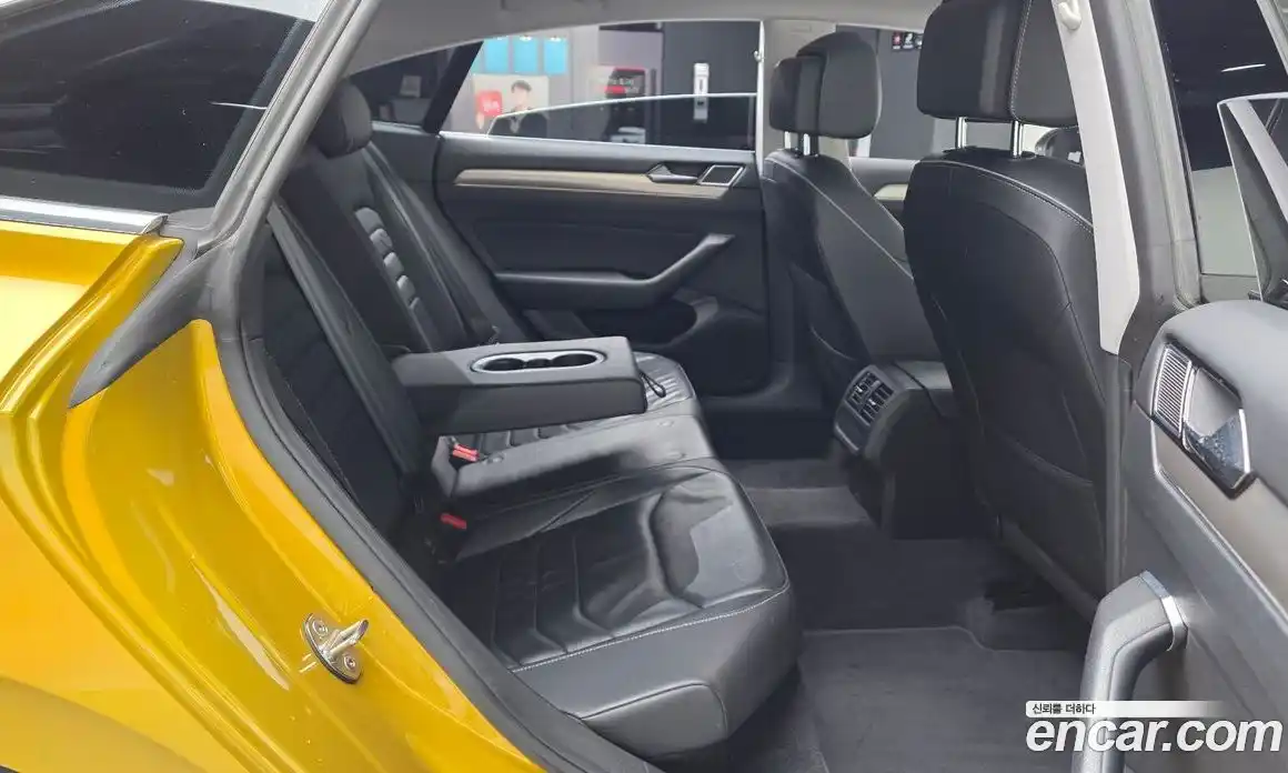 Volkswagen Arteon 2019 2.0 гидро в Москве № 629123, фото 12