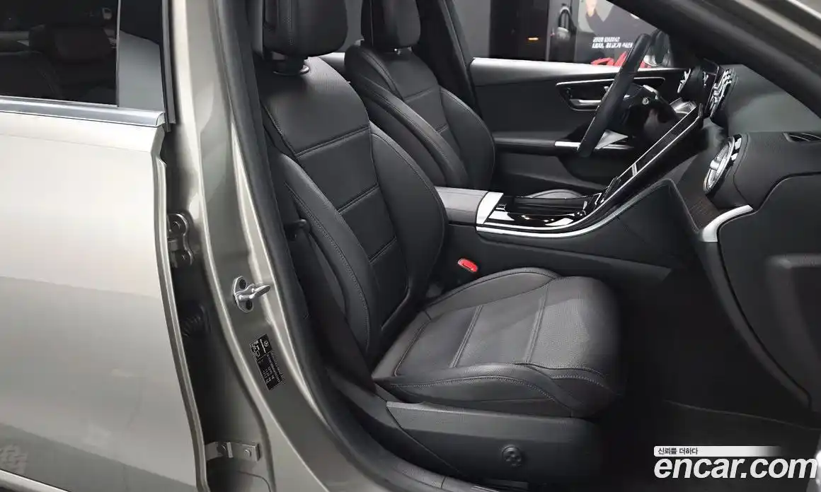Mercedes-Benz C-Class 2022 2.0 гидро, фото 10