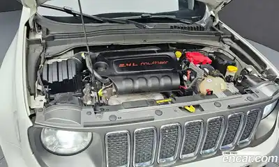 Jeep Renegade 2019 2.4 гидро в Москве № 725297, миниатюра 6