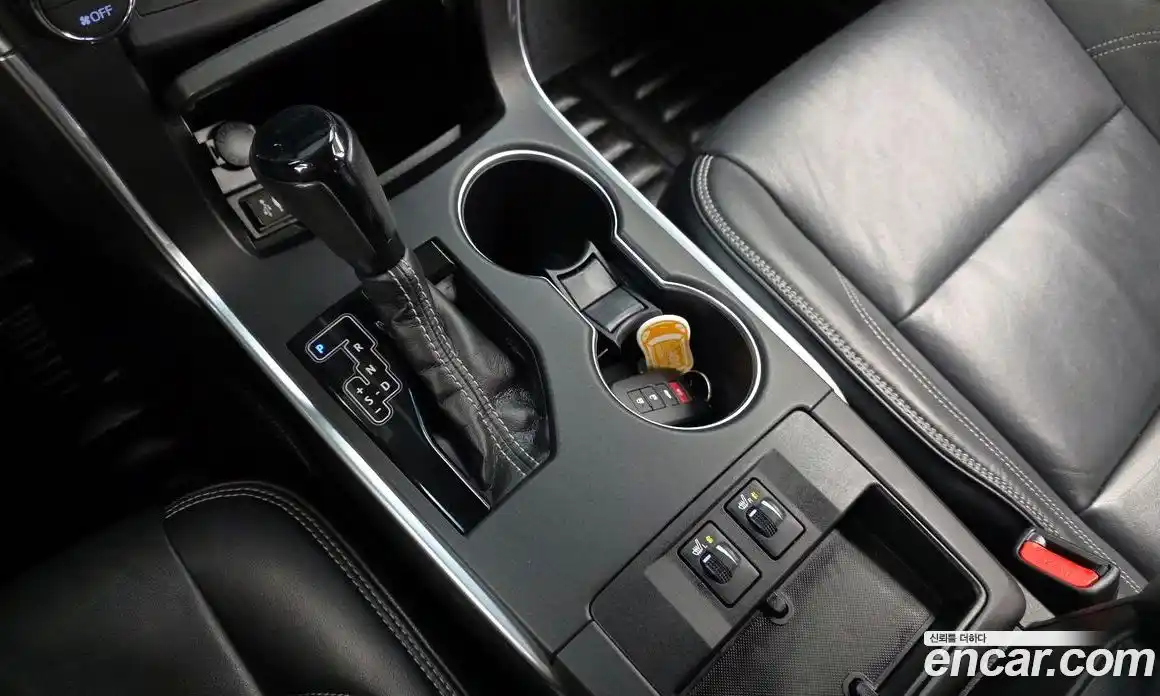 Toyota Camry 2017 2.5 гидро в Москве № 750285, фото 9