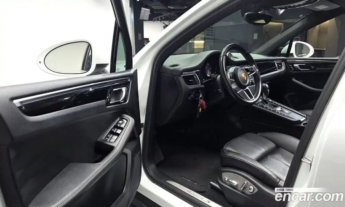 Porsche Macan 2015 3.0 гидро в Москве № 765642, фото 11