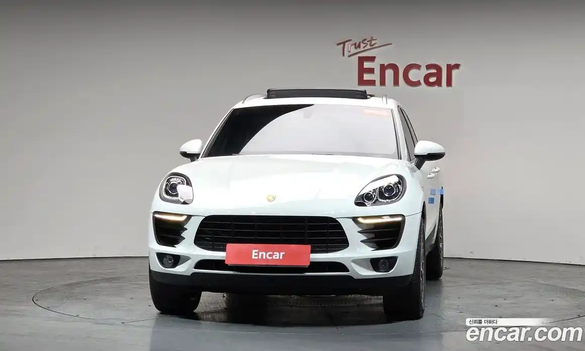 Porsche Macan 2015 3.0 гидро в Москве № 765642, фото 3