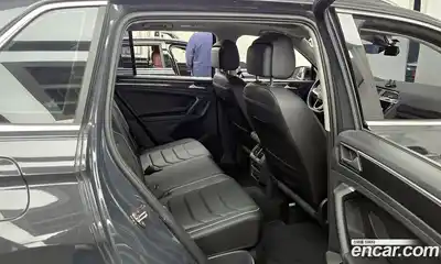 Volkswagen Tiguan 2022 2.0 гидро в Москве № 802839, миниатюра 12