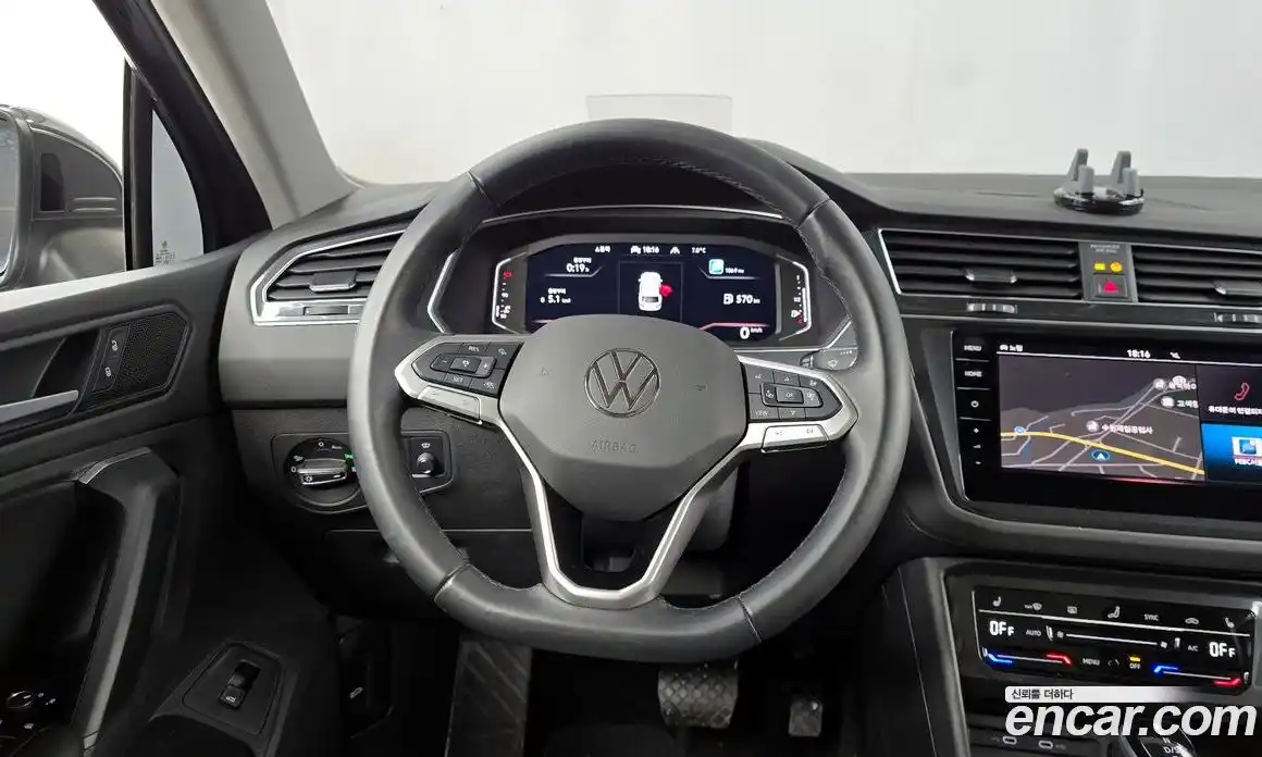 Volkswagen Tiguan 2022 2.0 гидро в Москве № 802839, фото 13