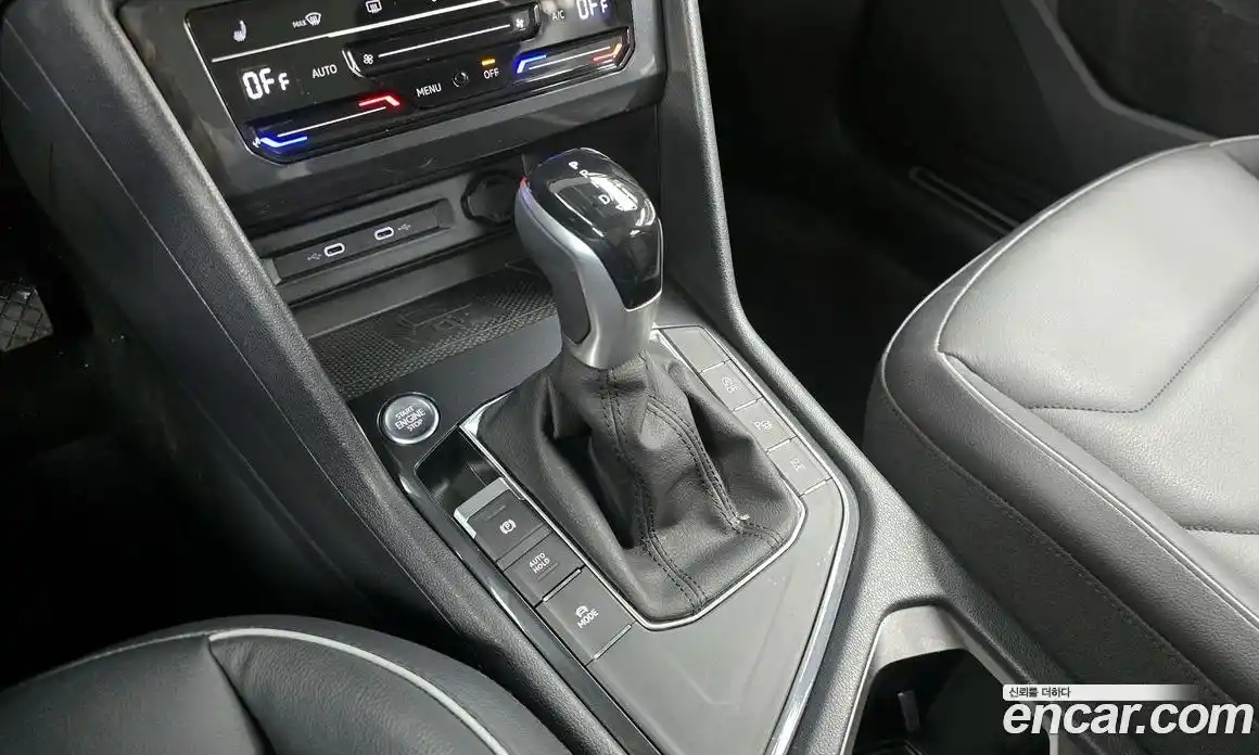 Volkswagen Tiguan 2022 2.0 гидро в Москве № 802839, фото 9