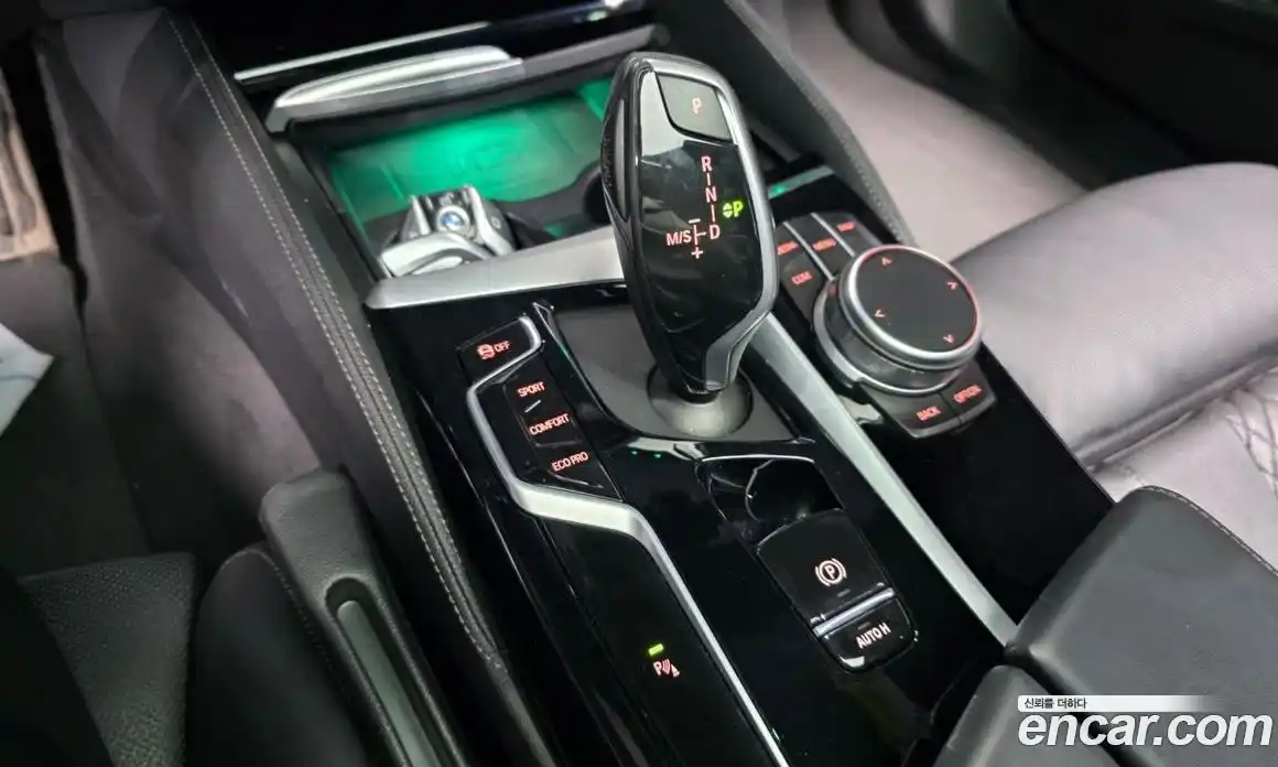 BMW 5-Series 2022 2.0 гидро, фото 9