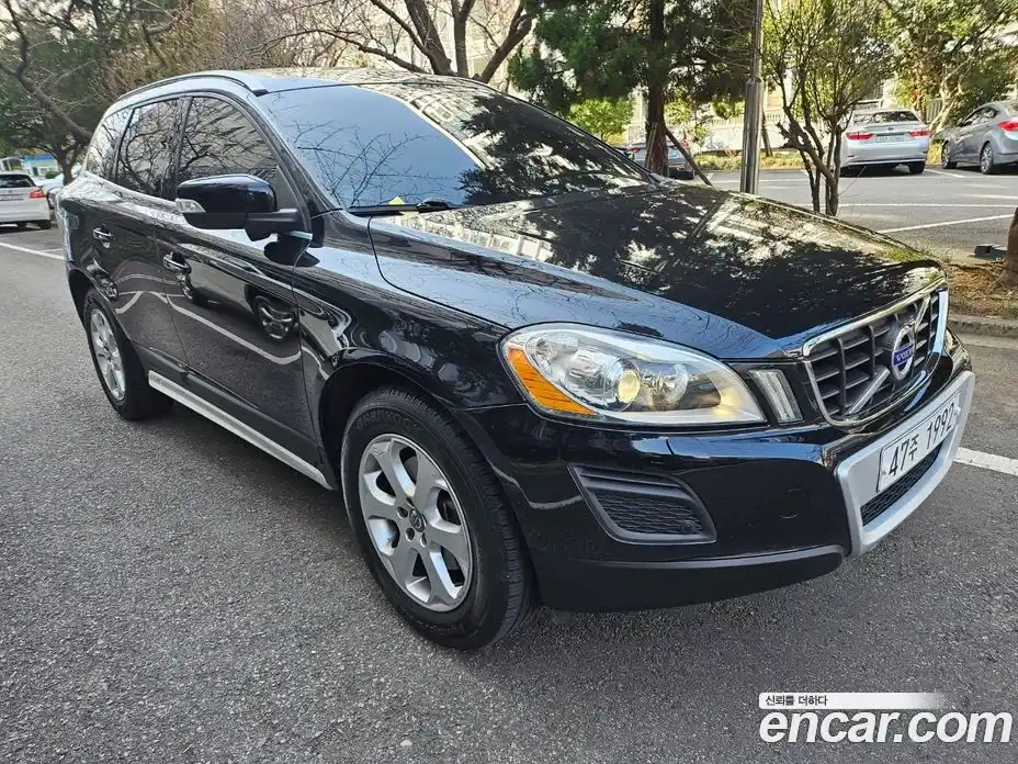 Volvo XC60 2012 2.4 гидро в Москве № 824040, фото 3
