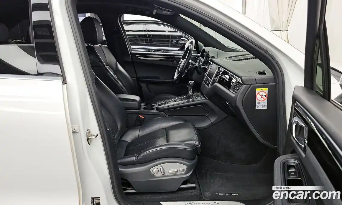 Porsche Macan 2016 3.0 гидро в Москве № 824382, фото 12