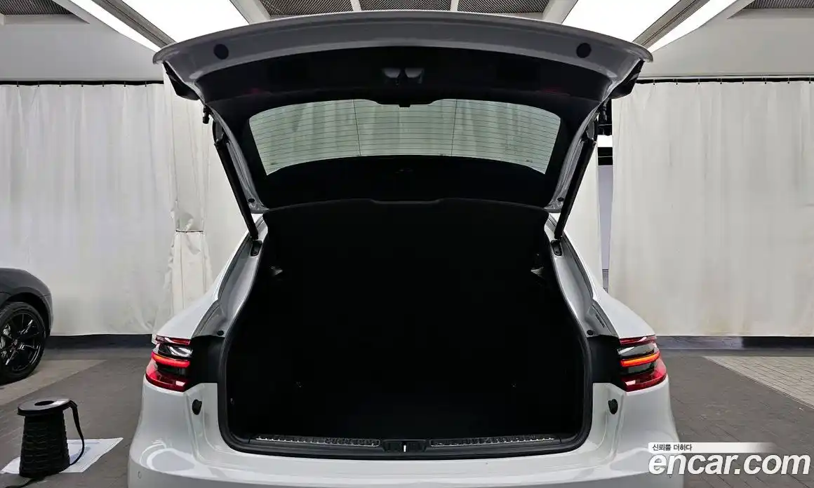 Porsche Macan 2016 3.0 гидро в Москве № 824382, фото 20