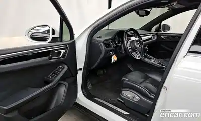 Porsche Macan 2016 3.0 гидро в Москве № 824382, миниатюра 10