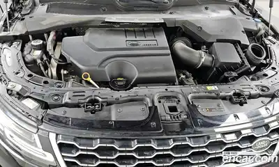 Land Rover Range-Rover Evoque 2021 2.0 гидро в Москве № 824892, миниатюра 6