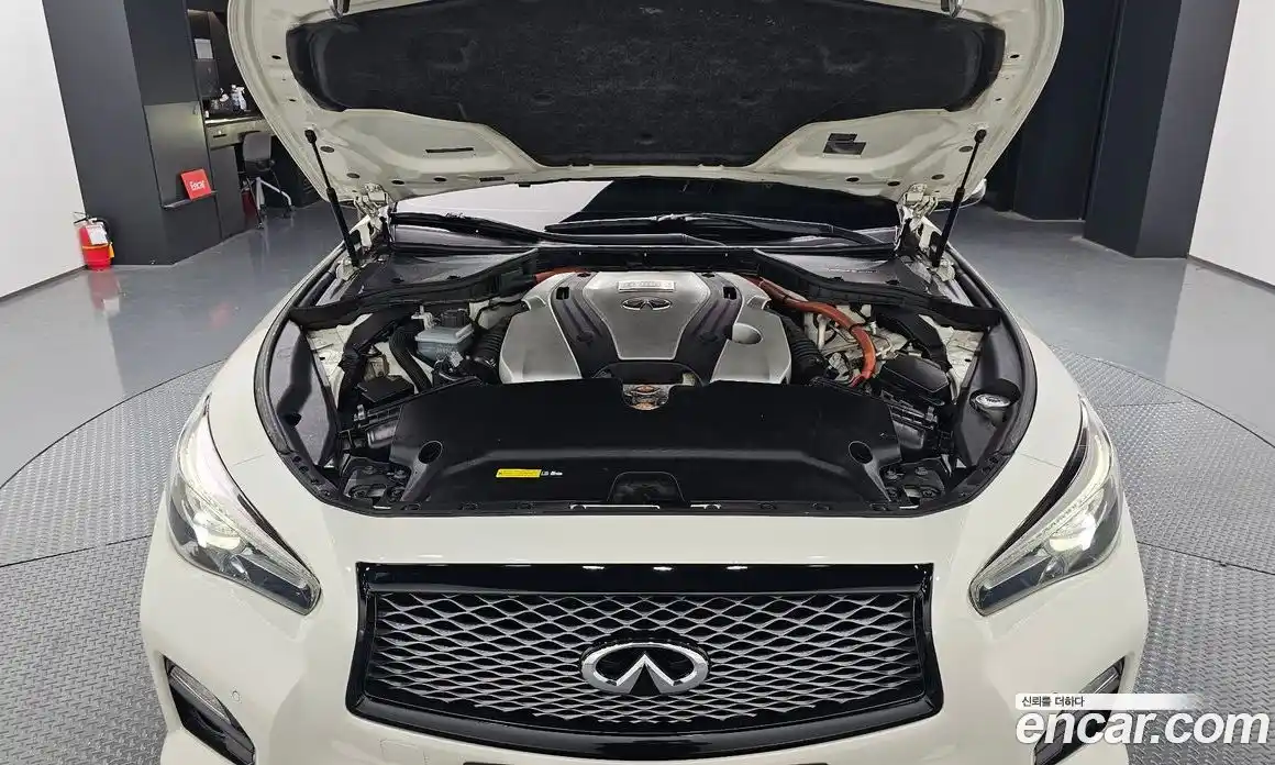 Infiniti Q50 2016 3.5 гидро в Москве № 827397, фото 6